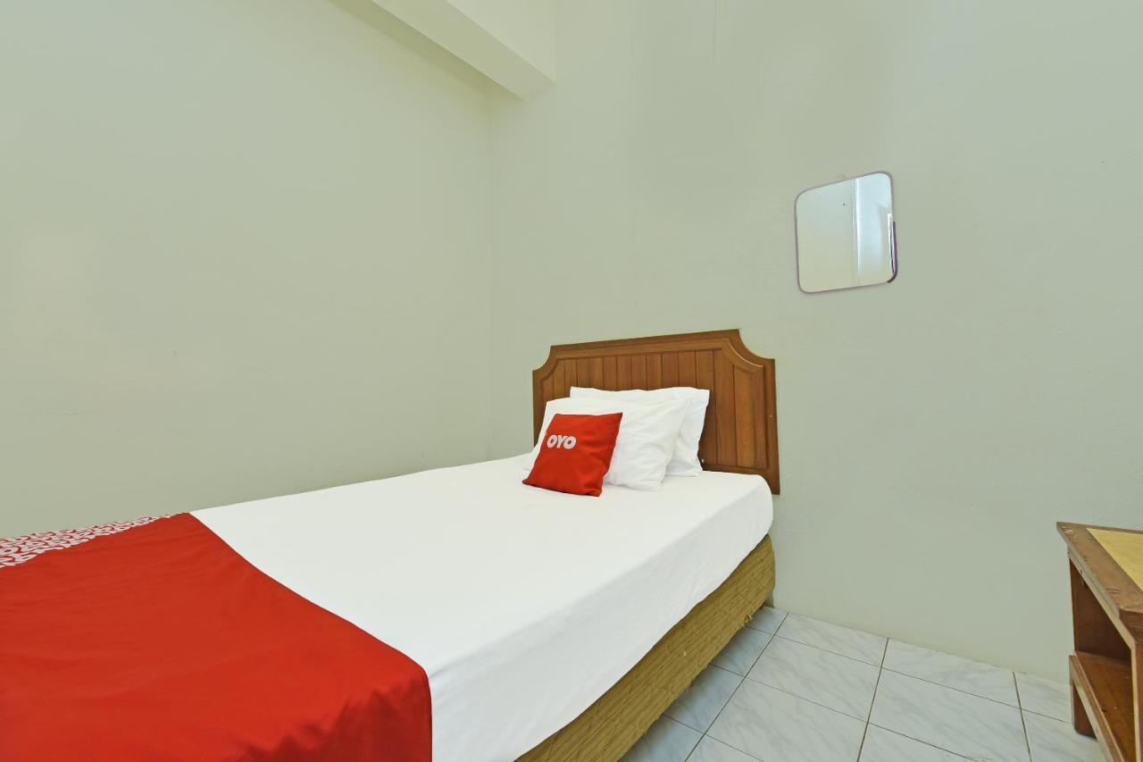 F Hotel Sungai Dua Bukit Екстериор снимка
