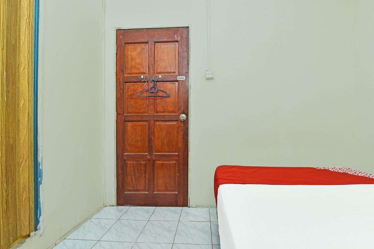 F Hotel Sungai Dua Bukit Екстериор снимка