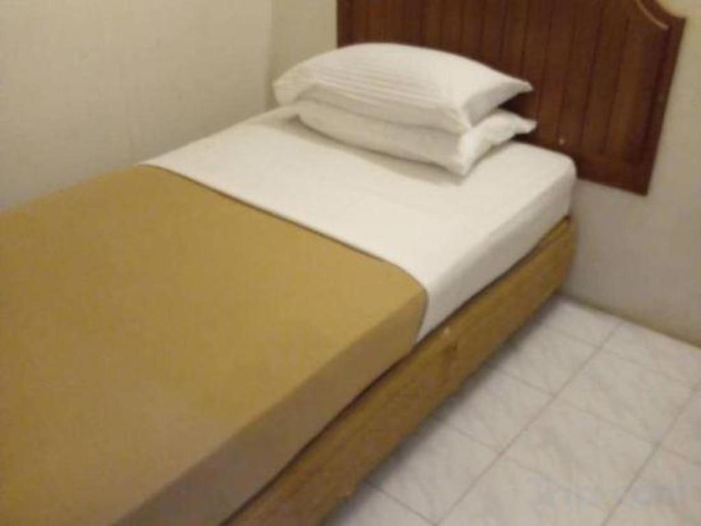 F Hotel Sungai Dua Bukit Екстериор снимка