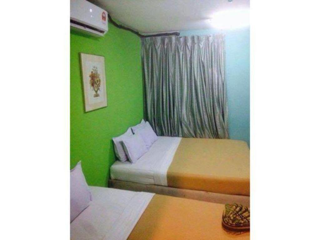 F Hotel Sungai Dua Bukit Екстериор снимка